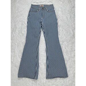 Wrangler Womens Blue and White Jeans
